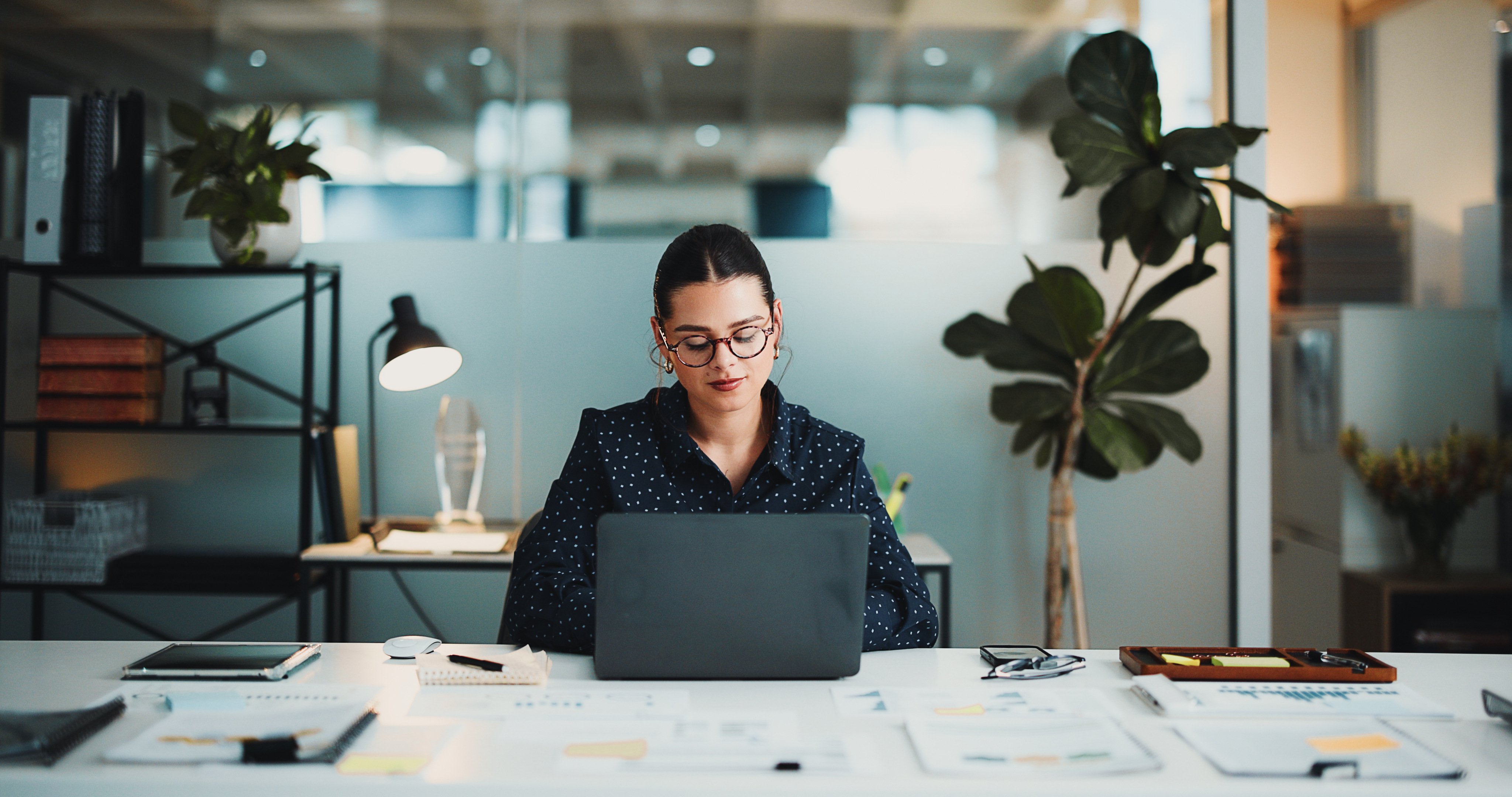 laptop-review-businesswoman-office-planning-check-investment-model-market-research-reading-forecast-projection-financial-analyst-with-earning-potential-report-computer-project