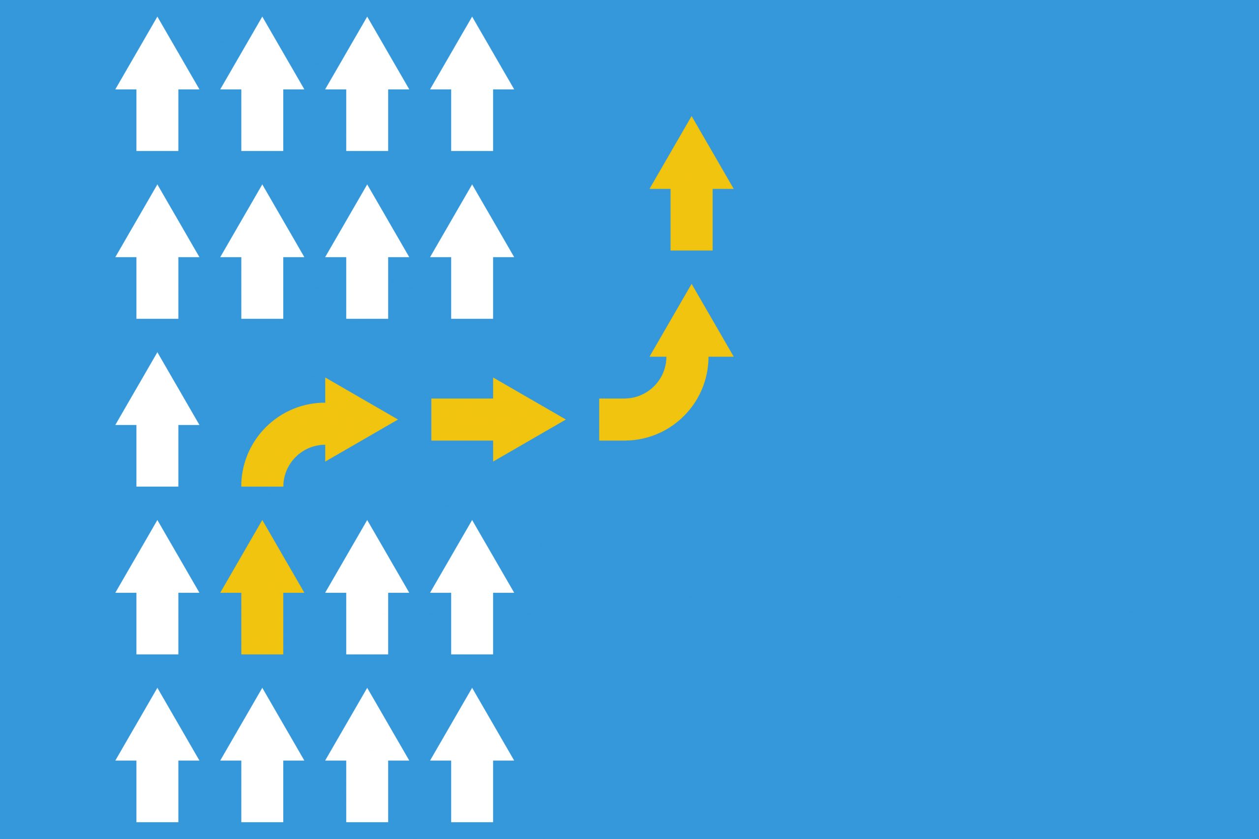 White arrows point in the same direction while yellow arrows show a different path, representing a mindset of change.
